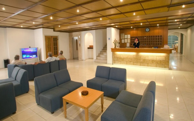 Matoula Beach Hotel