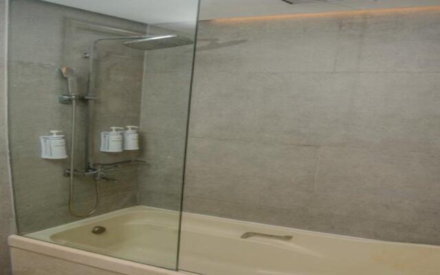 Radisson Montevideo Victoria Plaza Hotel