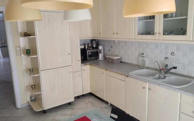 Xanthi's Central Apartment