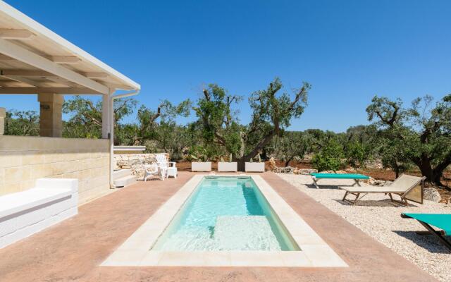 Trullo Cecapesce con piscina - UTNZ
