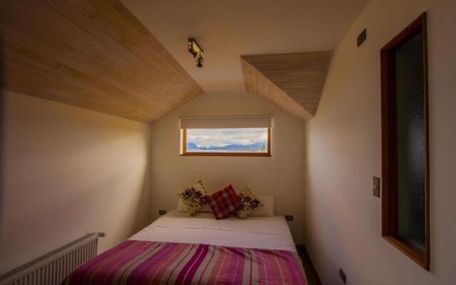 Weskar Patagonia Lodge