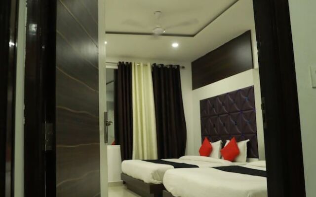 Royal View