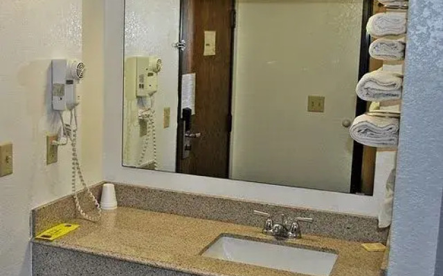 Americas Best Value Inn Waconia/Minneapolis Area