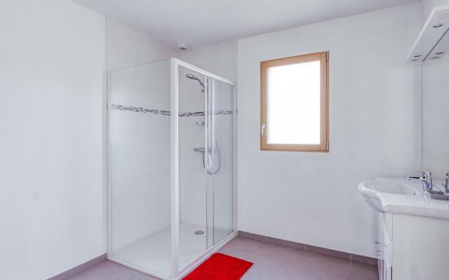 Pleasant Cottage in Challerange