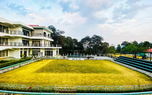 La Nicholas - Lake View ( By Summit Hotels)