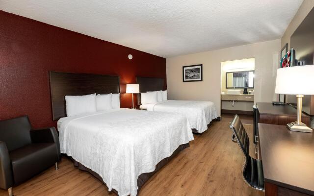 Red Roof inn Plus