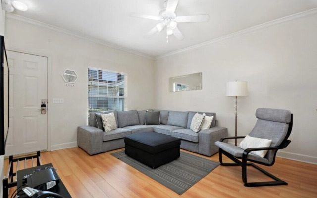 Lucaya Village - 4 BR Townhouse - FVV 40464