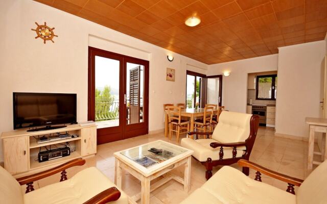 Apartment Jakov