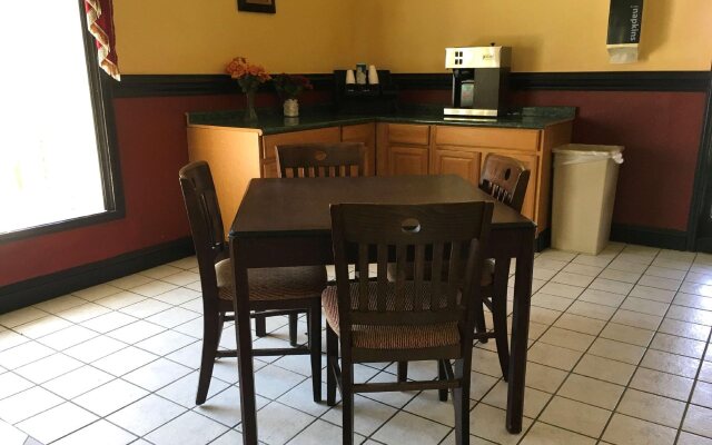 Americas Best Value Inn Huntsville