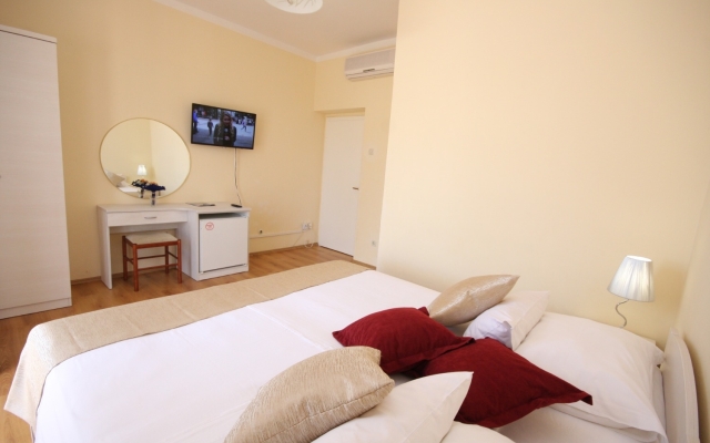 Room Nikola1 - free parking R4 Mlini, Riviera Dubrovnik