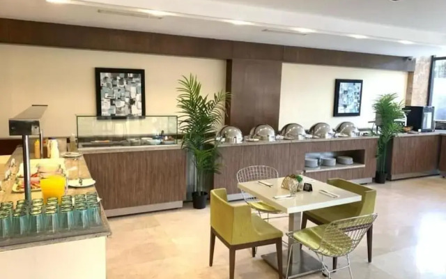 Eurobuilding Hotel & Suites Coro