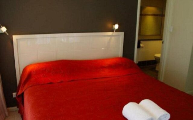 Victoria Square Private Apartments