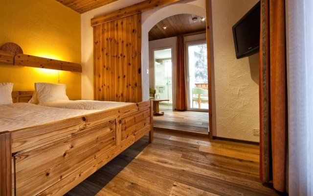 Hotel Astoria Superior – Guest Rooms – Arosa