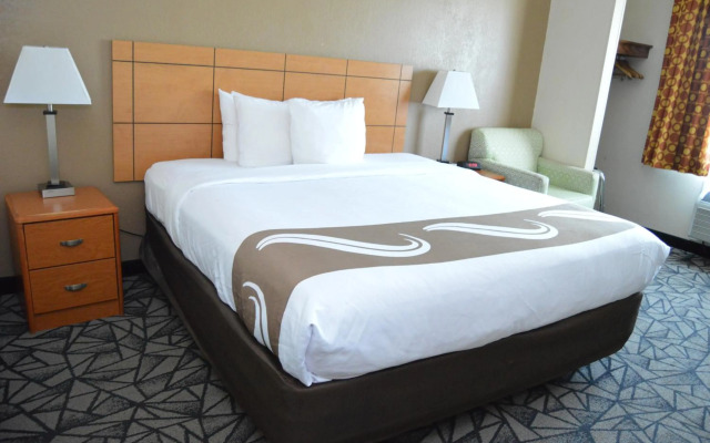 Quality Inn Coralville - Iowa River Landing