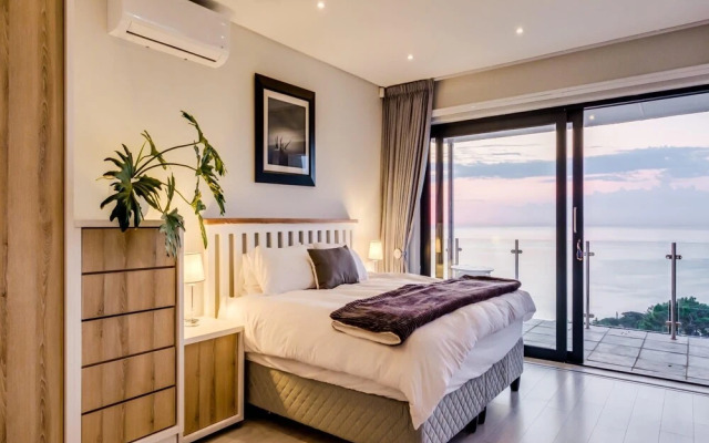 Spindrift in Camps Bay