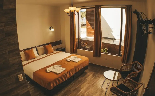 Toucan Platinum Suites Aparthotel