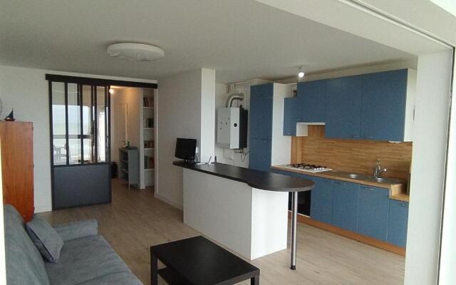 57 M2 Les Pieds Dans L Eau Cabourg