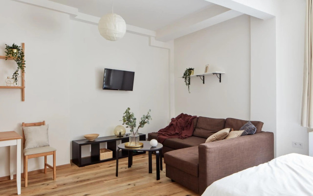 Cozy Studio in New Town by Prague Days