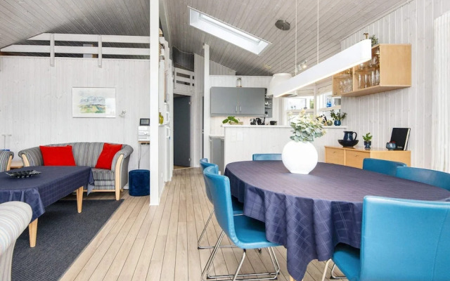 6 Person Holiday Home in Borkop
