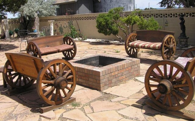 Dumplin Patch Bed & Breakfast