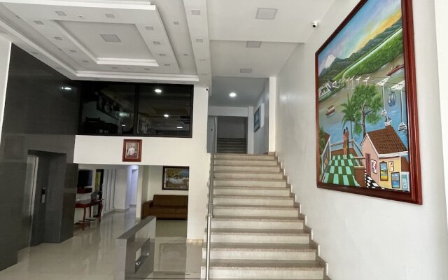Fortune Hotel