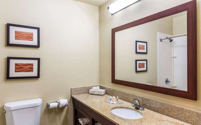 Comfort Suites