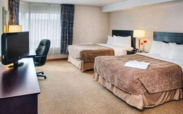Quality Hotel & Suites Montreal East