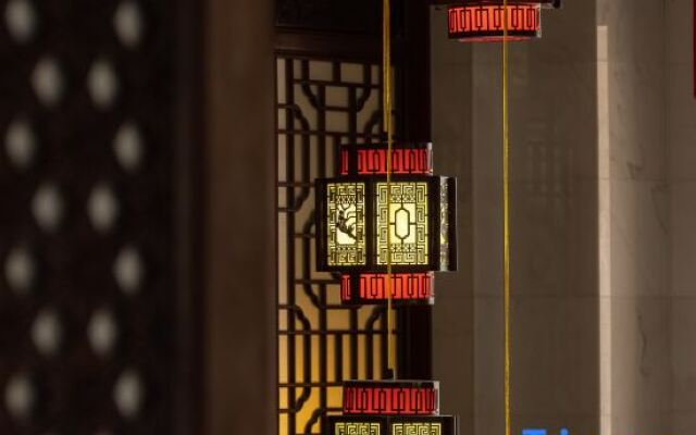 Xishuangbanna Tropic of Cancer Lake View Hot Spring Hotel