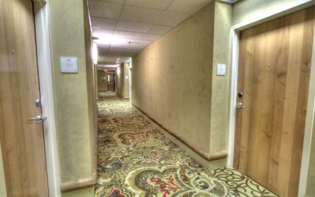 Lodge at Five Oaks Pigeon Forge - Sevierville