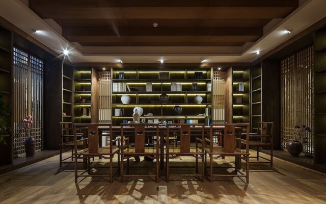 Yue Xi Shan Ju Resort