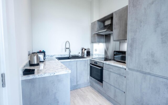 Roundhay Park One-bedroom Haven by Belvilla