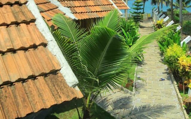 Woodhouse Beach Resort