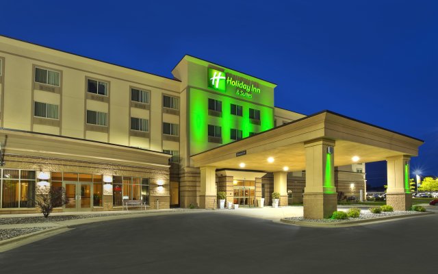 Holiday Inn & Suites Green Bay Stadium, an IHG Hotel
