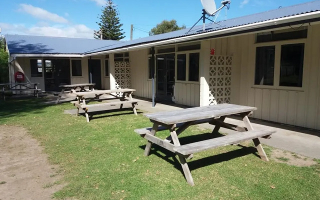Mahia Beach Motel and Holiday Park