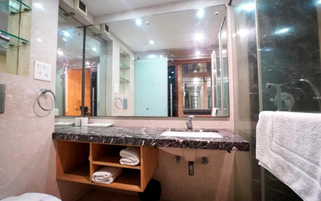 Airport Hotel Grand Delhi