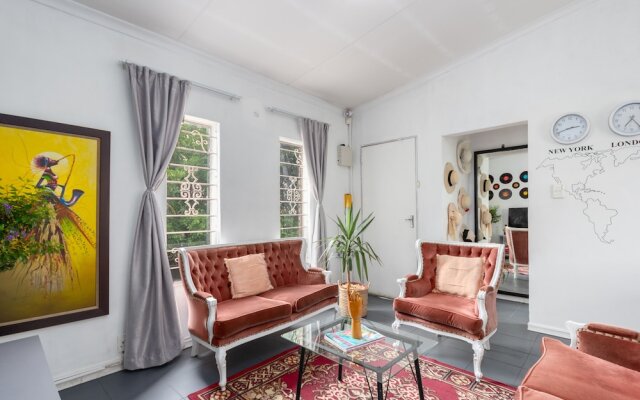 Stylish 2-bed Apartment in Centurion, Pretoria