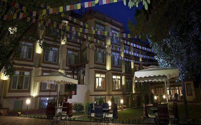 Shambaling Boutique Hotel
