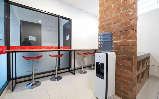 Cherry Homes Express Hotel