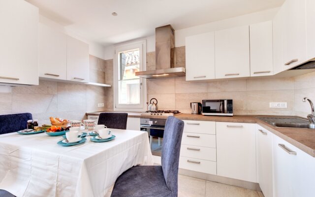 Ca' Lucia Bright Apartment in Venice