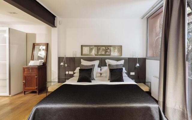 ArtlifeBCN Urban Oasis Apartment