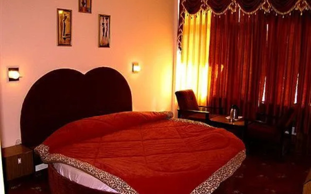 Hotel Apple Paradise