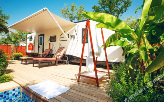 Bailu Zhiyin Hot Spring RV Campground