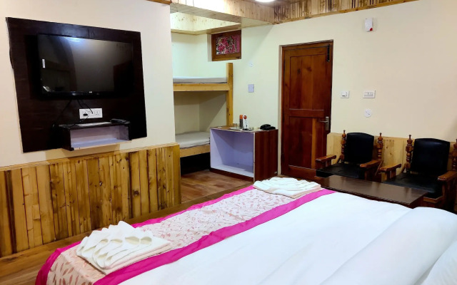 CS Shhandella Hotel