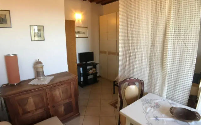 Porta Camollia Apartment