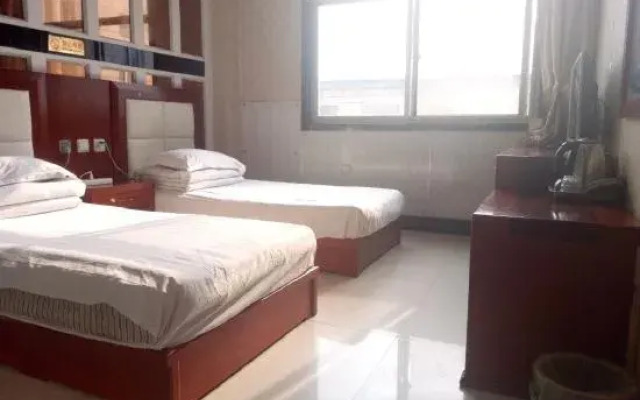 Qianxi Yingchun Hotel