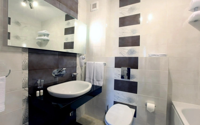 Ambiance Hotel