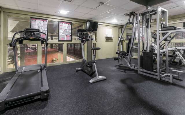 Ramada by Wyndham Odessa Near University of Texas Permian