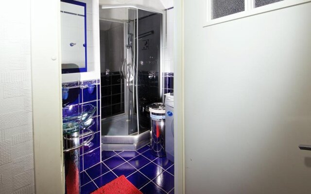 Myhomehotel Ispolkomskaya 9