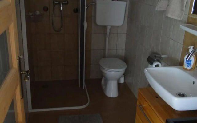 Lázár Apartman