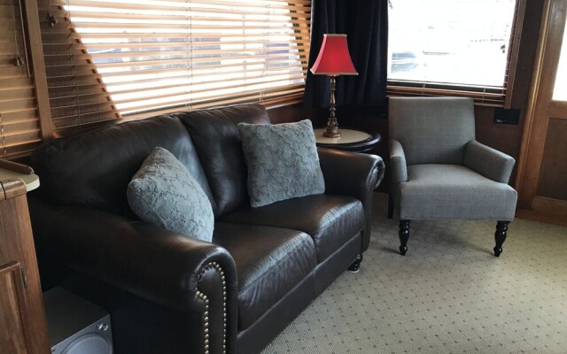 Southern Comfort Yacht